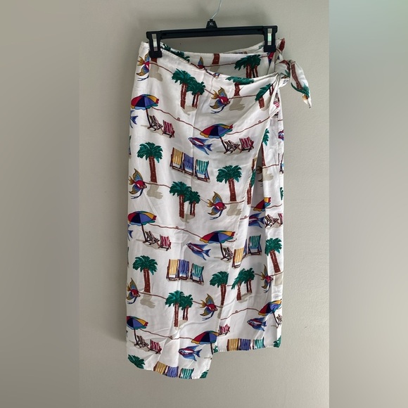 Vintage beach patterned wrap skirt or swimsuit cover - Picture 1 of 4